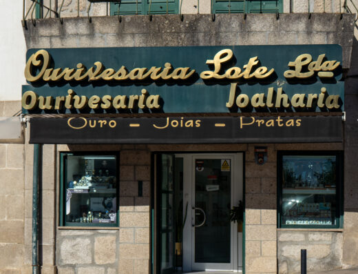 Ourivesaria Lote