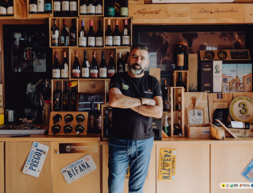 Volante Café e Wine Store